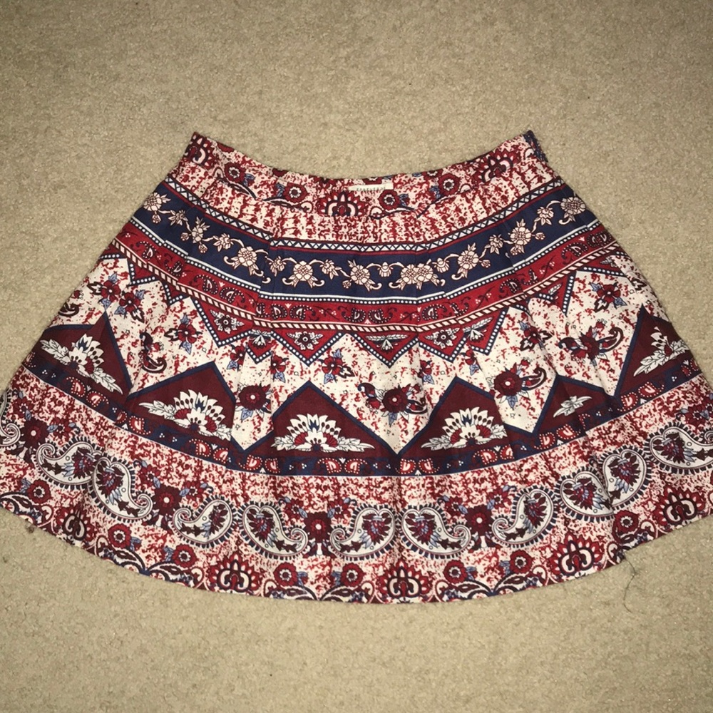 Forever 21 Red, White and Blue pleated skirt
